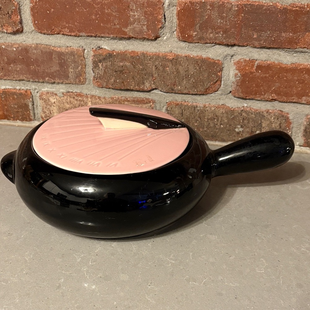 Kenwood Black and Pink Ceramic Cookware